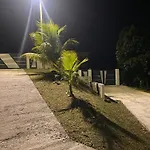 Le Domaine De Kazo Kilou Titine